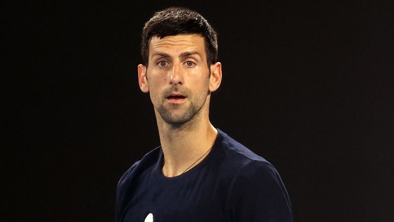 Djokovičovi opět zrušili víza. Australian Open si nejspíš nezahraje