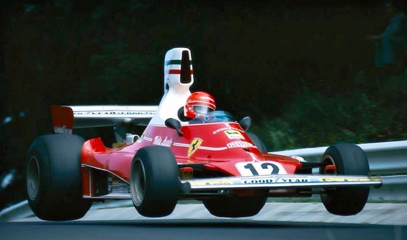 Lauda z vozem Ferrari 312T